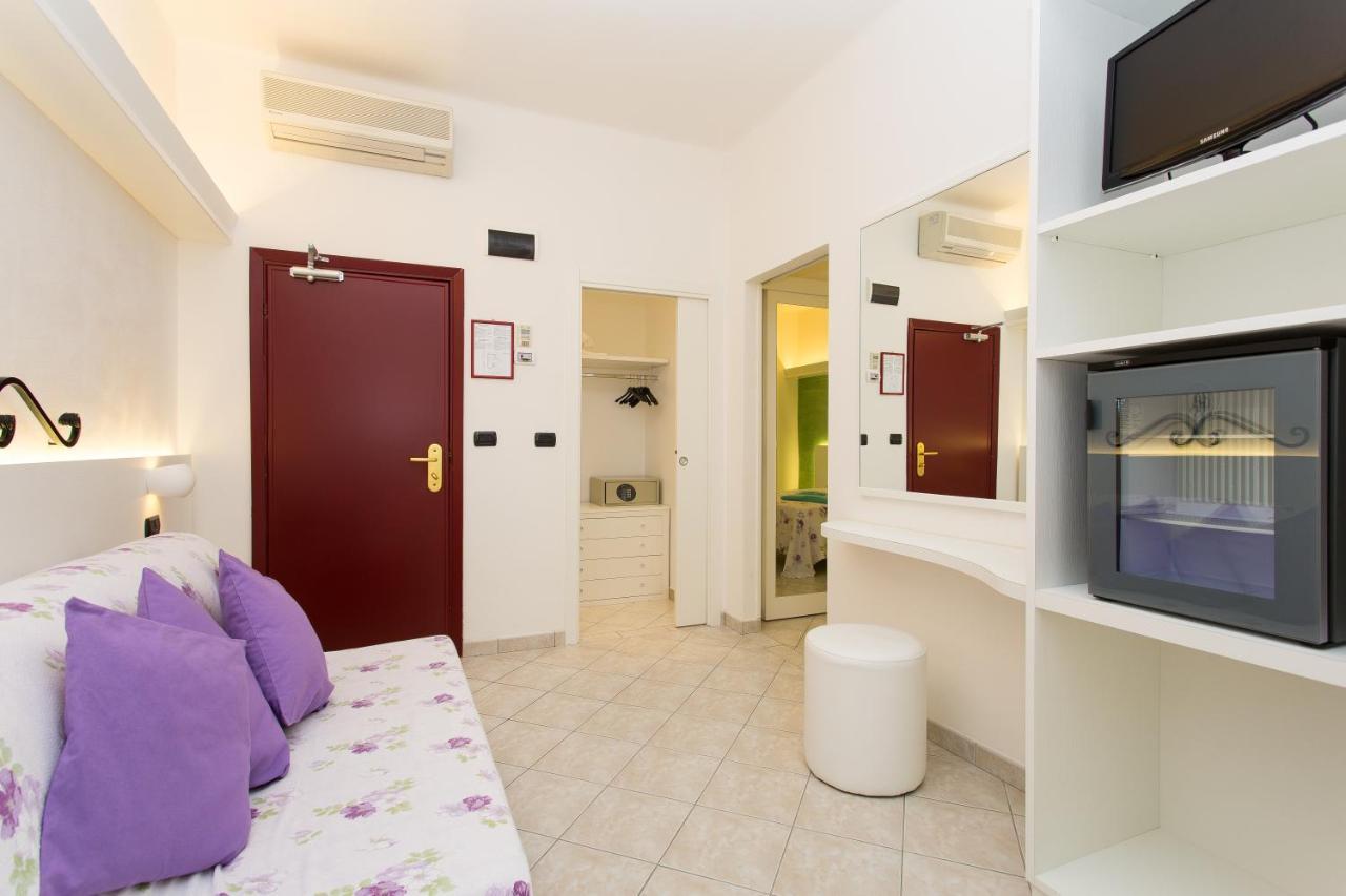 Ancora Hotel & Residence Cattolica Dış mekan fotoğraf