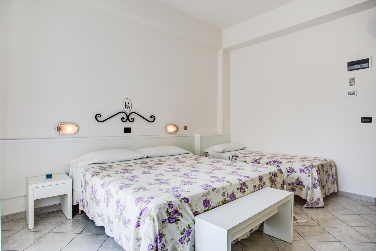 Ancora Hotel & Residence Cattolica Dış mekan fotoğraf
