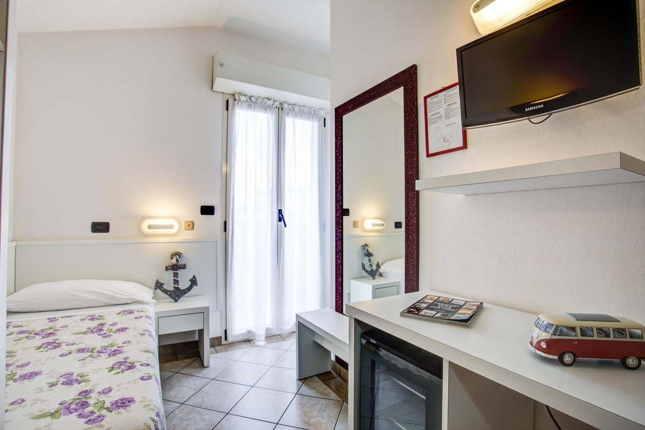 Ancora Hotel & Residence Cattolica Dış mekan fotoğraf