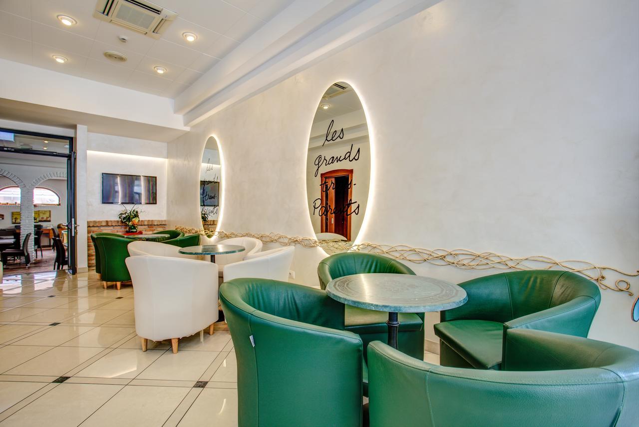Ancora Hotel & Residence Cattolica Dış mekan fotoğraf